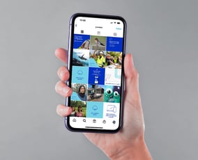 MED_Holding-Hand-Smart-Phone-Mockup